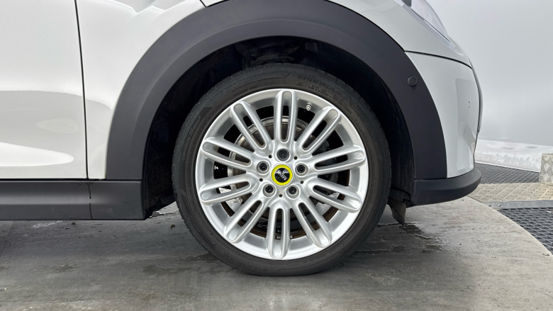 MINI Hatchback 135kW Cooper S Level 3 33kWh 3dr Auto Electric Hatchback